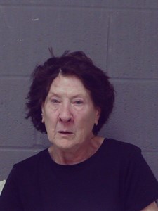 Hollie, Lisa Pearson